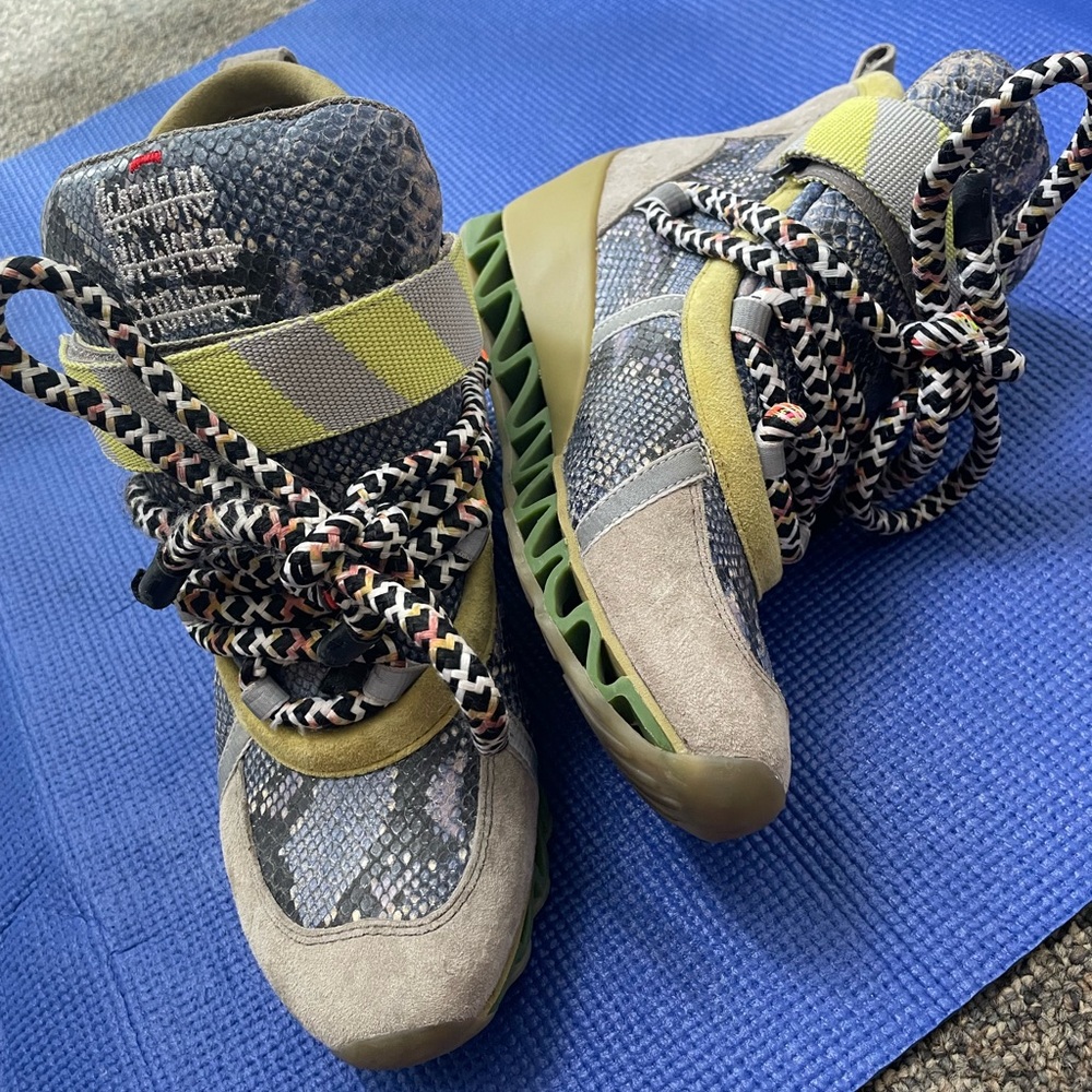 Himalaya Sneakers! Bernard Willhelm